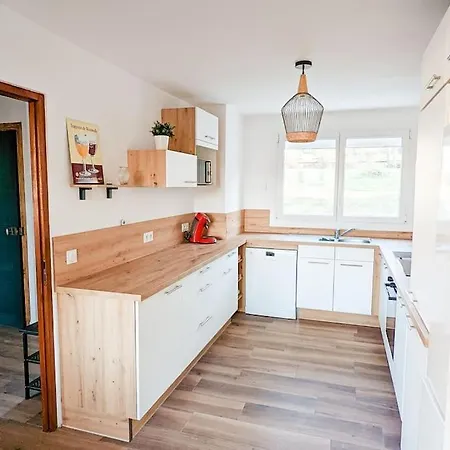 Maison Lombardi - 6 Personnes 4 Etoiles Дом отдыха