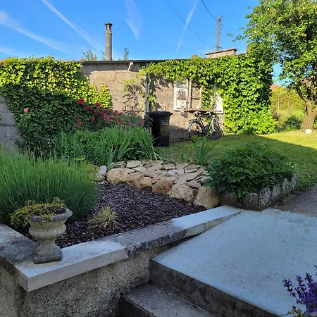 Maison Lombardi - 6 Personnes 4 Etoiles Dun-sur-Meuse